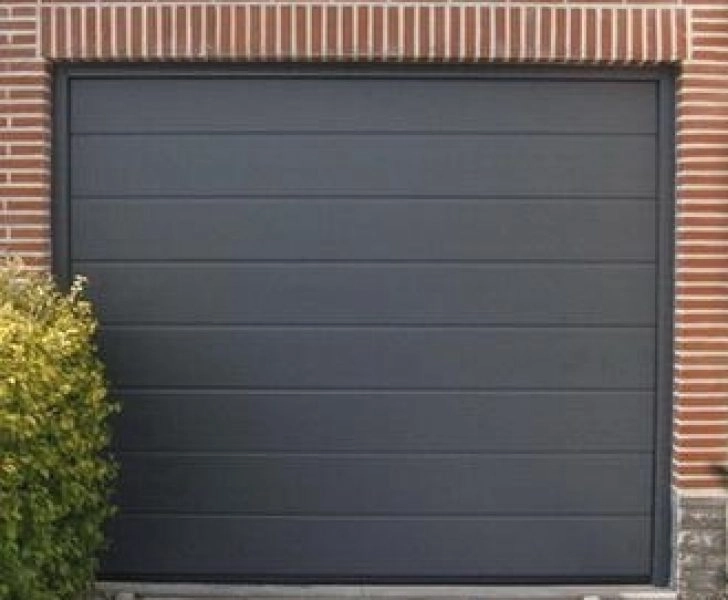 Portes sectionnelles, basculantes & portails : le choix du confort