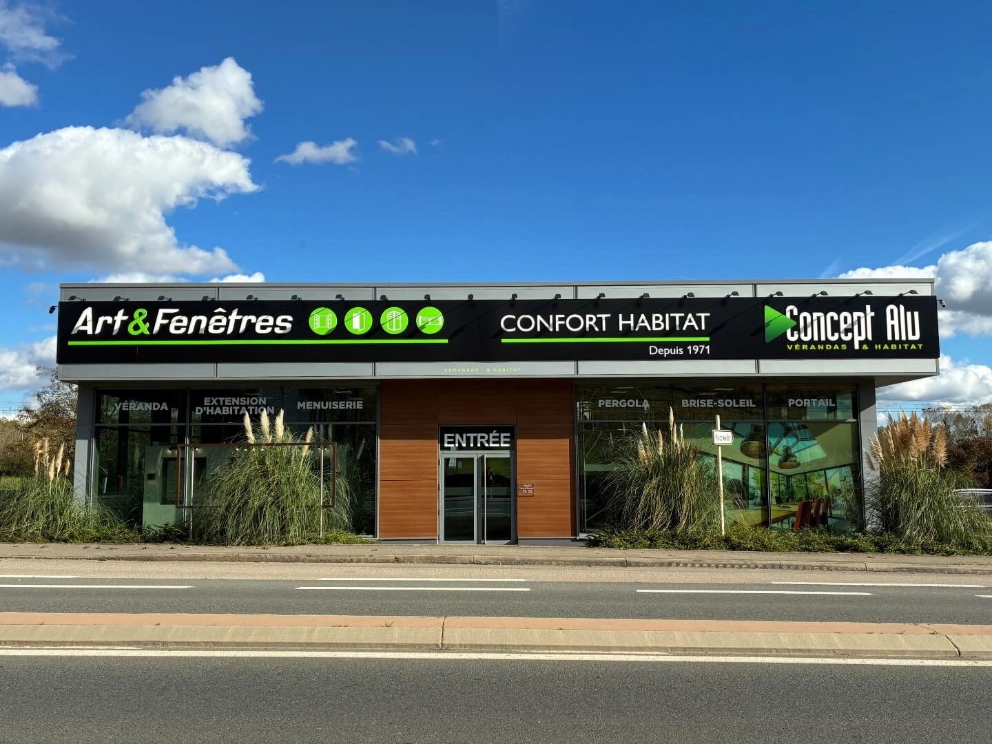 Habitat : Menuiseries Aluminium et PVC Haute Performance dans le Rhône Habitat : Menuiseries Aluminium et PVC Haute Performance dans le Rhône